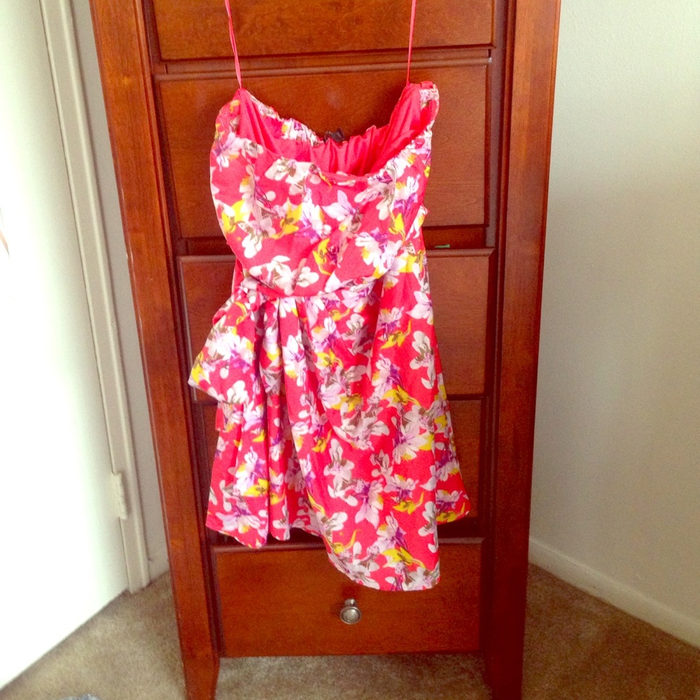 Express floral dress